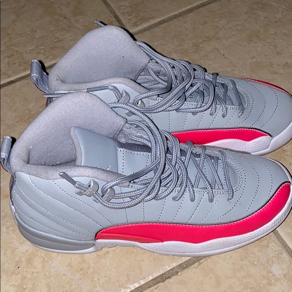 Jordan Shoes | Gray And Pink Retro 2 | Poshmark